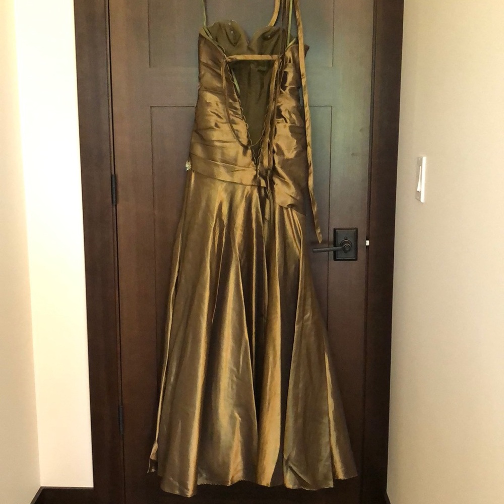 Prom dress - Picture 4 of 14